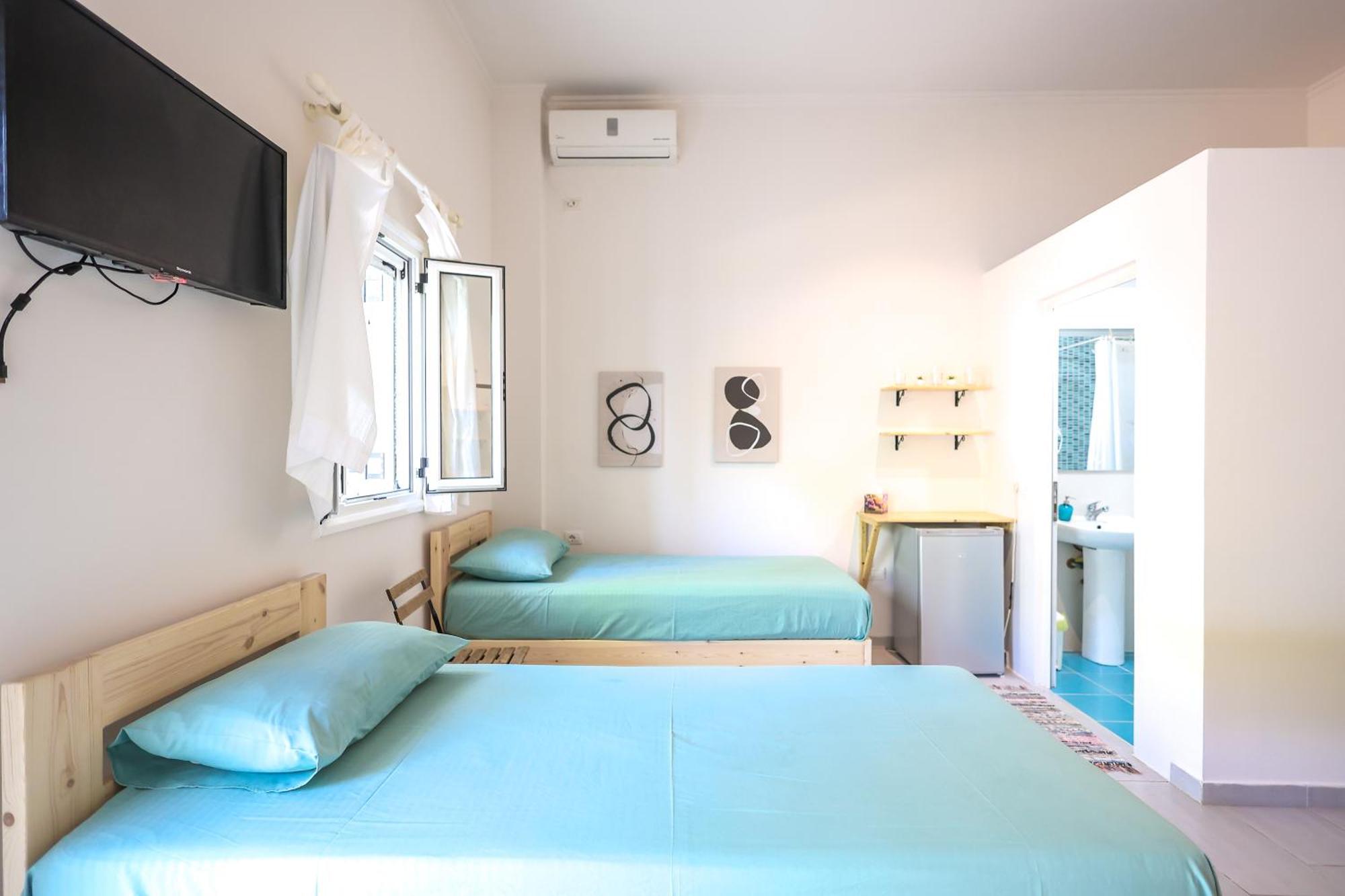 Casablanca Rooms Dhërmi エクステリア 写真