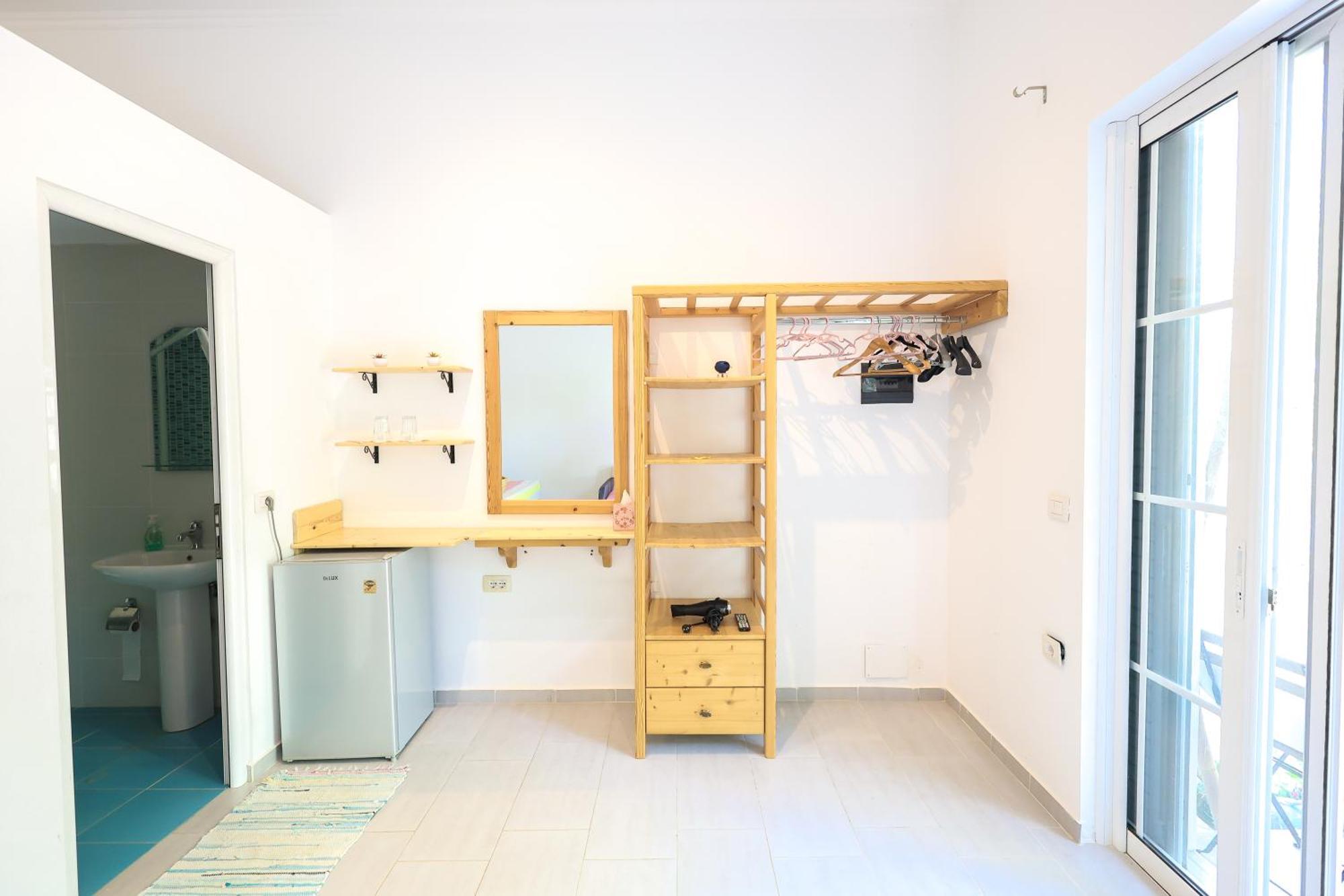 Casablanca Rooms Dhërmi エクステリア 写真