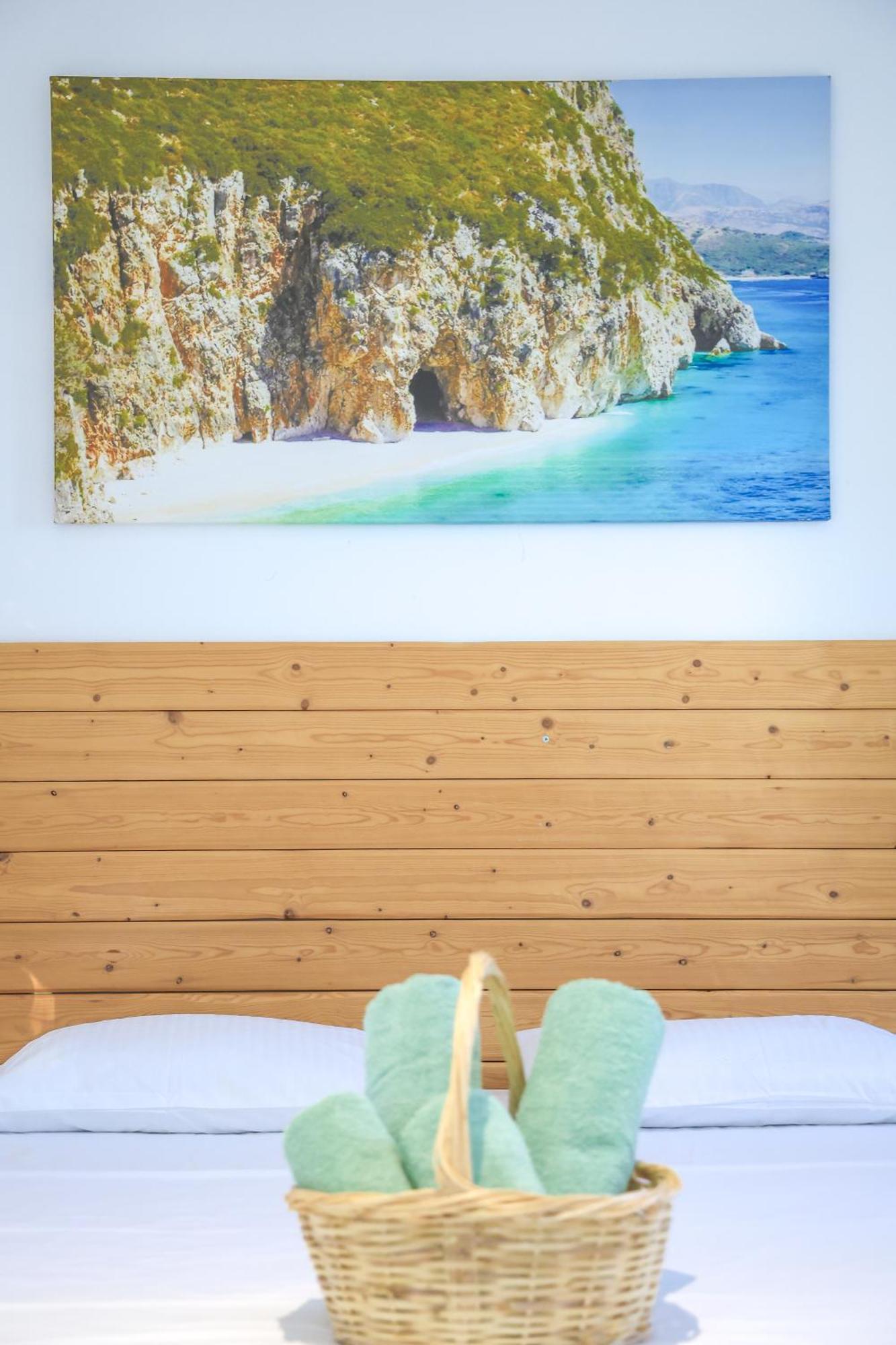 Casablanca Rooms Dhërmi エクステリア 写真